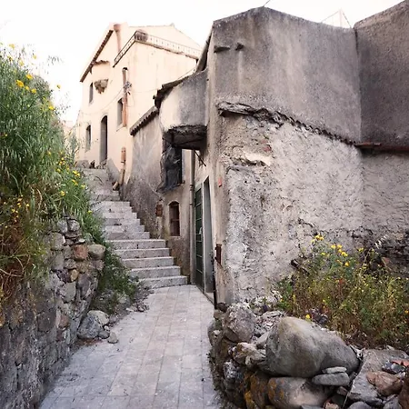 Holiday home The Clock Borgo Gallodoro *