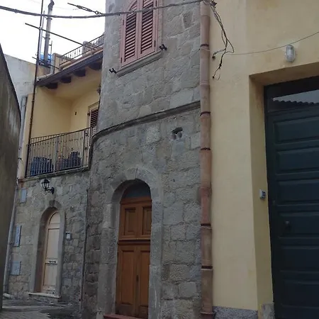 The Clock Borgo Gallodoro * Letojanni