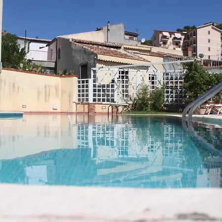 Holiday home The Clock Borgo Gallodoro