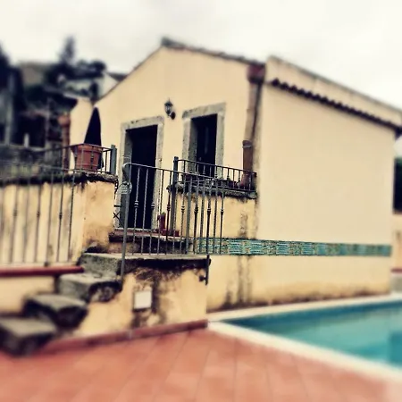 The Clock Borgo Gallodoro Holiday home