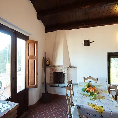 Ferienhaus The Clock Borgo Gallodoro Letojanni